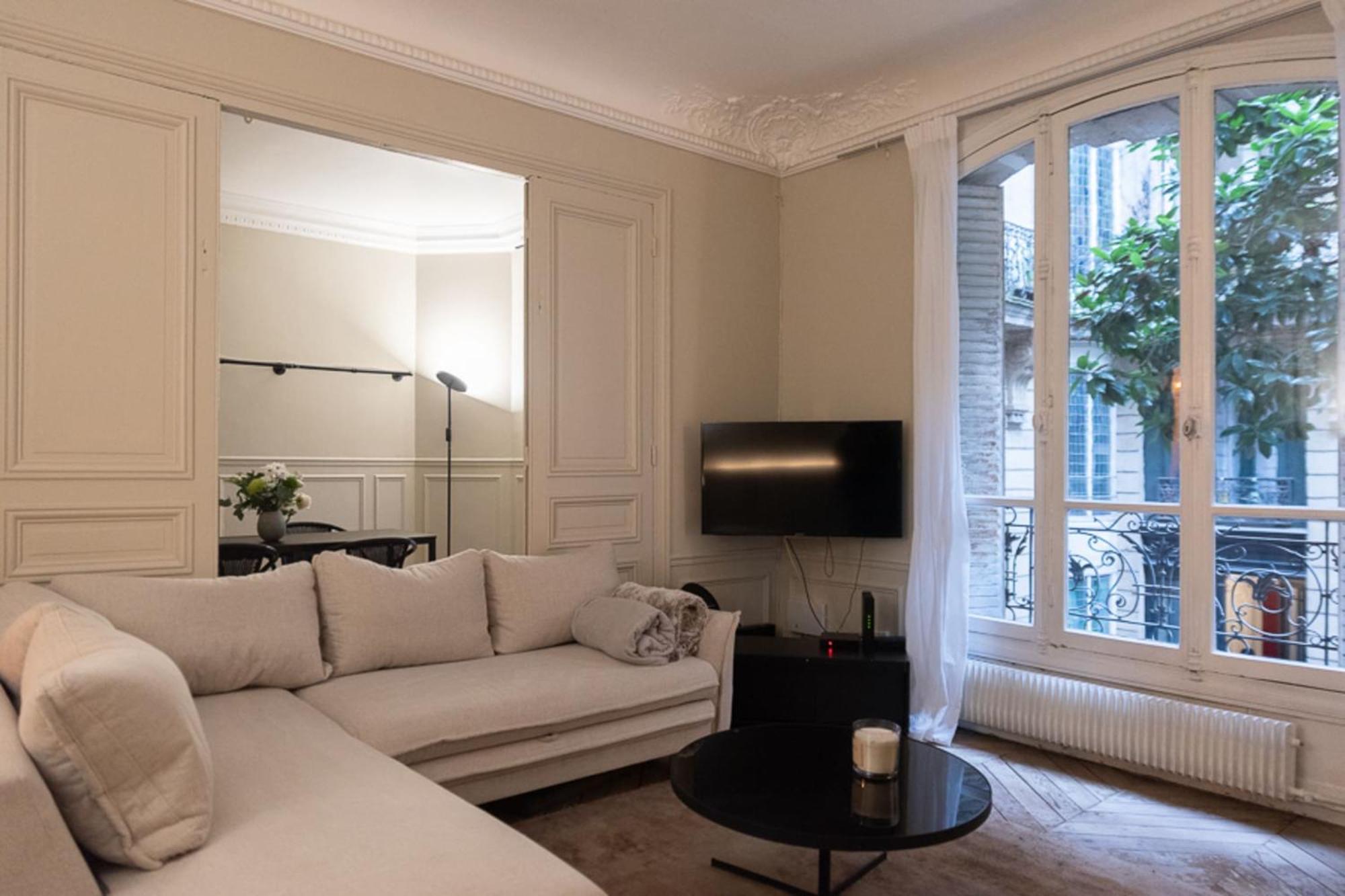 Appartement Beautiful Apt Between Pigalle And Montmartre Parijs